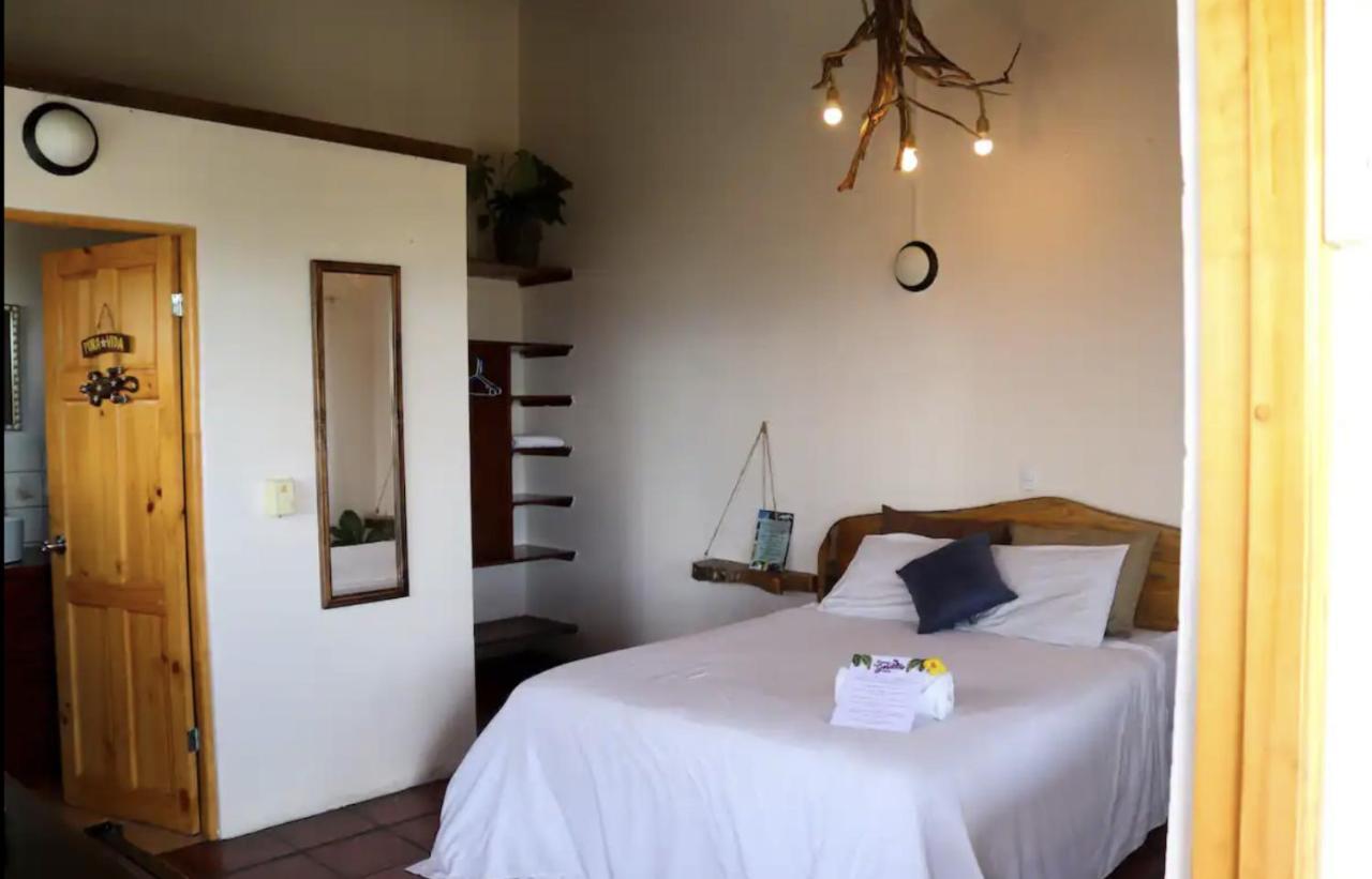 Casa G - Manuel Antonio Oceanview Hotel เกโปส ภายนอก รูปภาพ