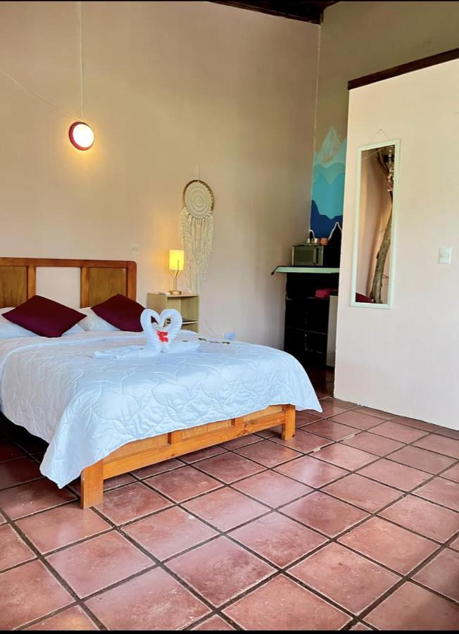 Casa G - Manuel Antonio Oceanview Hotel เกโปส ภายนอก รูปภาพ